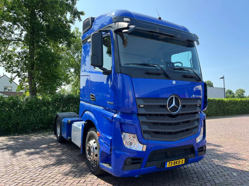 Mercedes-Benz Actros 1940 - Cabeza tractora: foto 4 Mercedes-Benz Actros 1940 - Cabeza tractora: foto 4