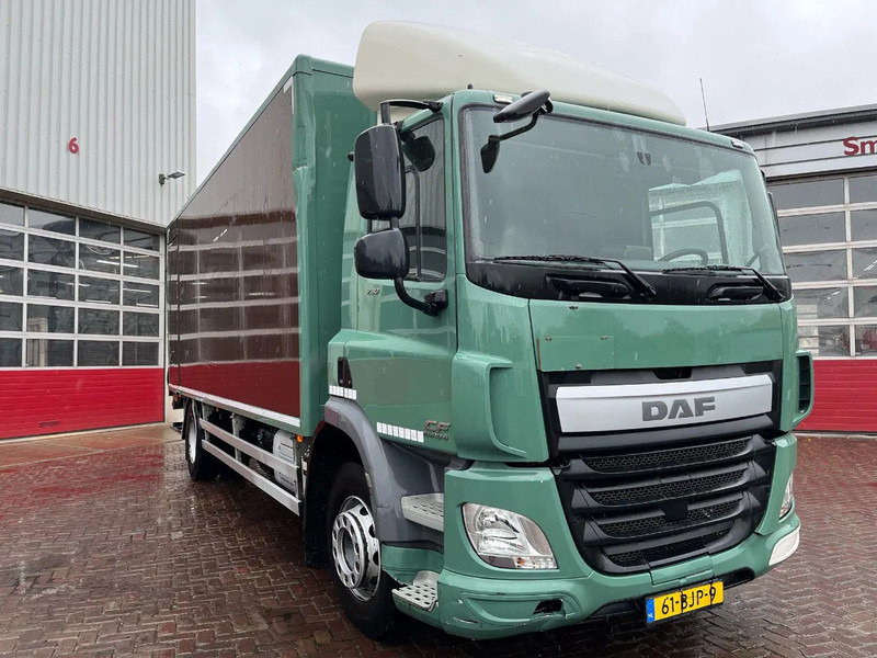 DAF CF 230 FA - Camión caja cerrada: foto 4 DAF CF 230 FA - Camión caja cerrada: foto 4