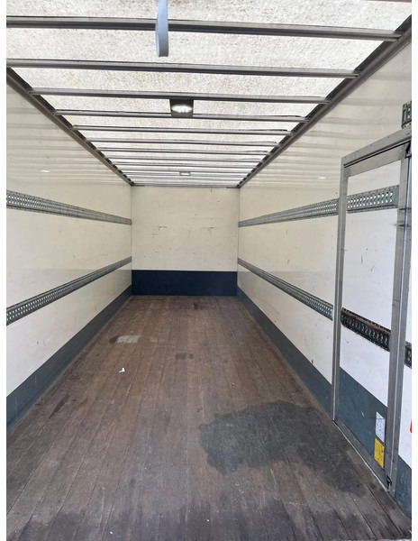 Camión caja cerrada DAF CF 310 FA EURO 6: foto 13