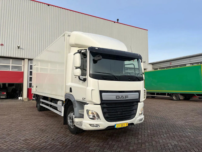 DAF CF 310 FA EURO 6 - Camión caja cerrada: foto 1 DAF CF 310 FA EURO 6 - Camión caja cerrada: foto 1