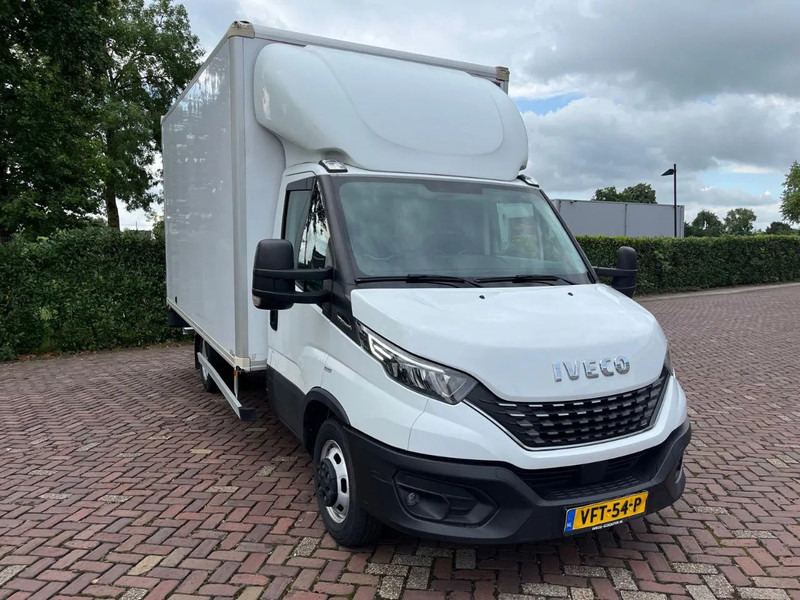 Iveco Daily 35C16 Achterdeuren (15 diverse modellen op voorraad) - Furgoneta caja cerrada, Furgoneta combi: foto 2 Iveco Daily 35C16 Achterdeuren (15 diverse modellen op voorraad) - Furgoneta caja cerrada, Furgoneta combi: foto 2