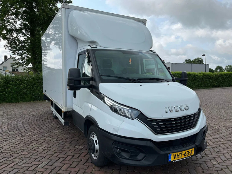 Iveco Daily 35C16 Achterdeuren (15 diverse modellen op voorraad) - Furgoneta caja cerrada, Furgoneta combi: foto 4 Iveco Daily 35C16 Achterdeuren (15 diverse modellen op voorraad) - Furgoneta caja cerrada, Furgoneta combi: foto 4