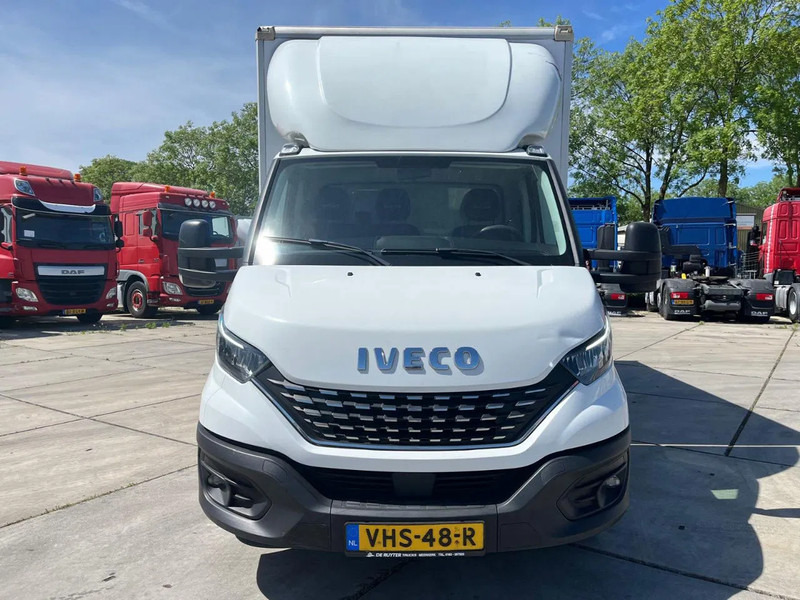 Iveco Daily 35C16 Achterdeuren (15 diverse modellen op voorraad) - Furgoneta caja cerrada: foto 3 Iveco Daily 35C16 Achterdeuren (15 diverse modellen op voorraad) - Furgoneta caja cerrada: foto 3