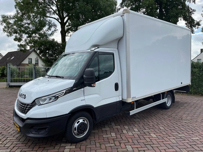 Iveco Daily 35C16 Achterdeuren (15 diverse modellen op voorraad) - Furgoneta caja cerrada, Furgoneta combi: foto 1 Iveco Daily 35C16 Achterdeuren (15 diverse modellen op voorraad) - Furgoneta caja cerrada, Furgoneta combi: foto 1