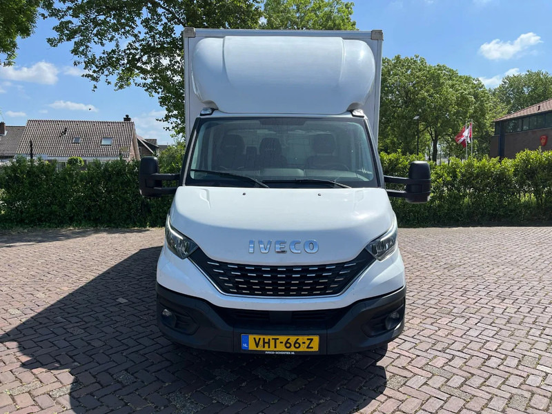 Iveco Daily 35C16 Achterdeuren (15 diverse modellen op voorraad) - Furgoneta caja cerrada, Furgoneta combi: foto 3 Iveco Daily 35C16 Achterdeuren (15 diverse modellen op voorraad) - Furgoneta caja cerrada, Furgoneta combi: foto 3