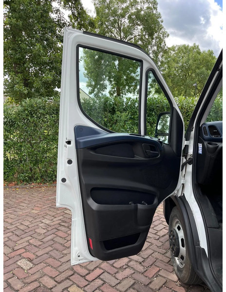 Furgoneta caja cerrada Iveco Daily 35C16 Laadklep (15 diverse modellen op voorraad): foto 18