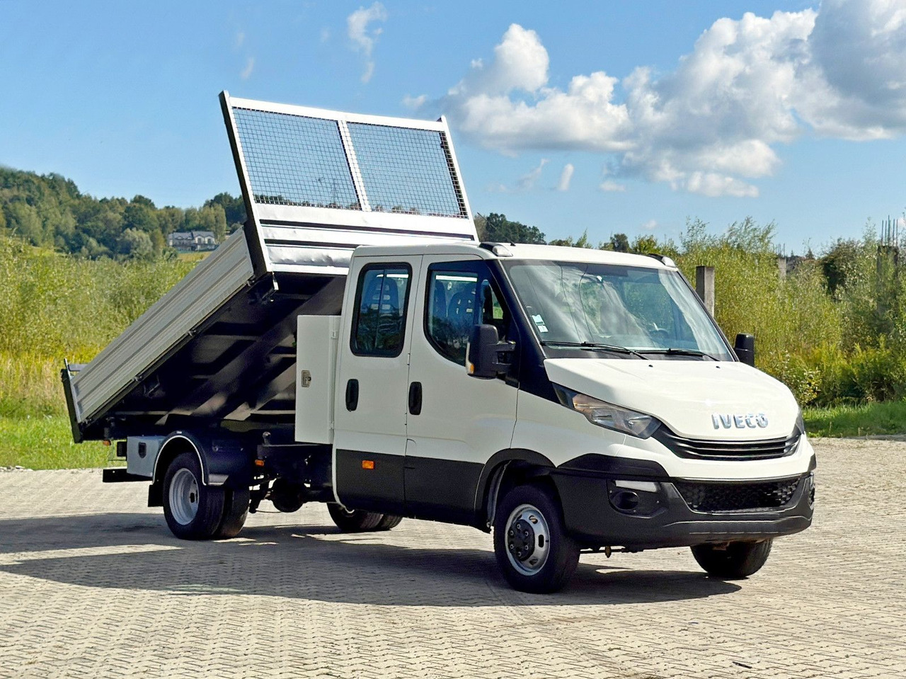 Iveco 35C12 * KIPPER 3,10m * Doppel Kabine* TOPZUSTAND - Furgoneta basculante, Furgoneta combi: foto 1 Iveco 35C12 * KIPPER 3,10m * Doppel Kabine* TOPZUSTAND - Furgoneta basculante, Furgoneta combi: foto 1
