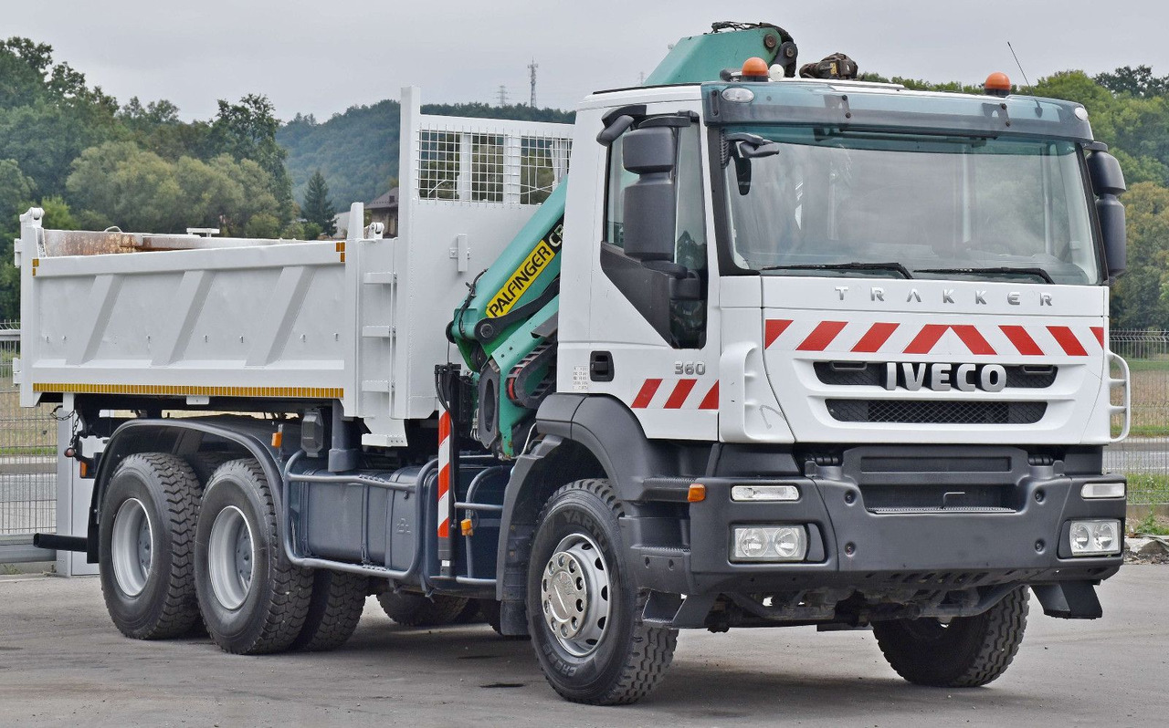 Iveco TRAKKER 360 * Kipper 5,20m* PK 16502 / FUNK*6x4 - Camión volquete, Camión grúa: foto 4 Iveco TRAKKER 360 * Kipper 5,20m* PK 16502 / FUNK*6x4 - Camión volquete, Camión grúa: foto 4