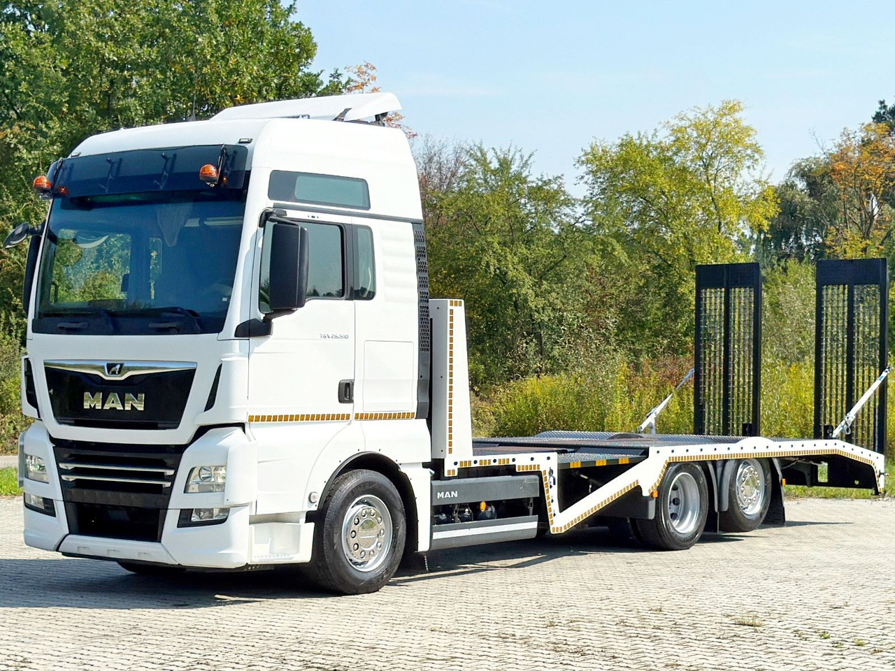 MAN TGX 26.510 * ABSCHLEPPWAGEN * TOPZUSTAND - Grua de remolque autos: foto 3 MAN TGX 26.510 * ABSCHLEPPWAGEN * TOPZUSTAND - Grua de remolque autos: foto 3