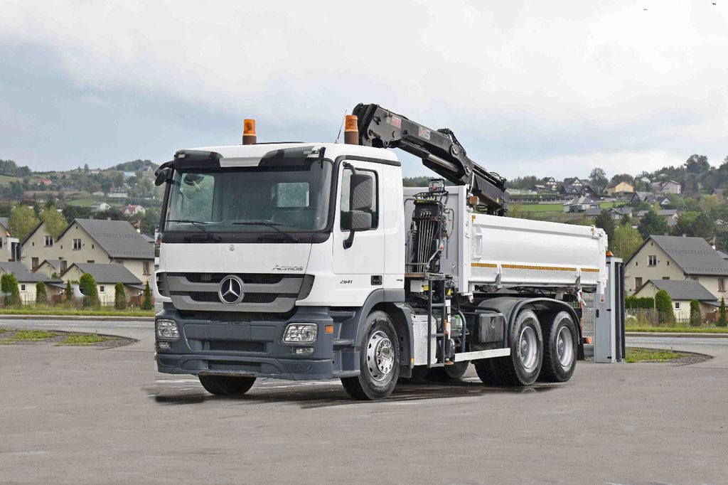 Mercedes-Benz ACTROS 2641 * HIAB 144 B-2 DUO * 6x4 *TOPZUSTAND - Camión volquete, Camión grúa: foto 2 Mercedes-Benz ACTROS 2641 * HIAB 144 B-2 DUO * 6x4 *TOPZUSTAND - Camión volquete, Camión grúa: foto 2