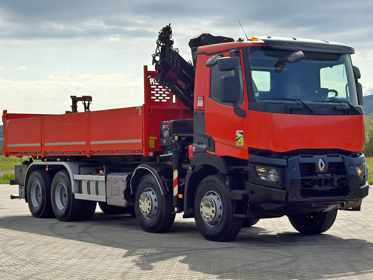 Renault C 430 *KIPPER 6,80m* HIAB X-HIDUO 188 ES-4 * 8x4 - Camión grúa: foto 4 Renault C 430 *KIPPER 6,80m* HIAB X-HIDUO 188 ES-4 * 8x4 - Camión grúa: foto 4