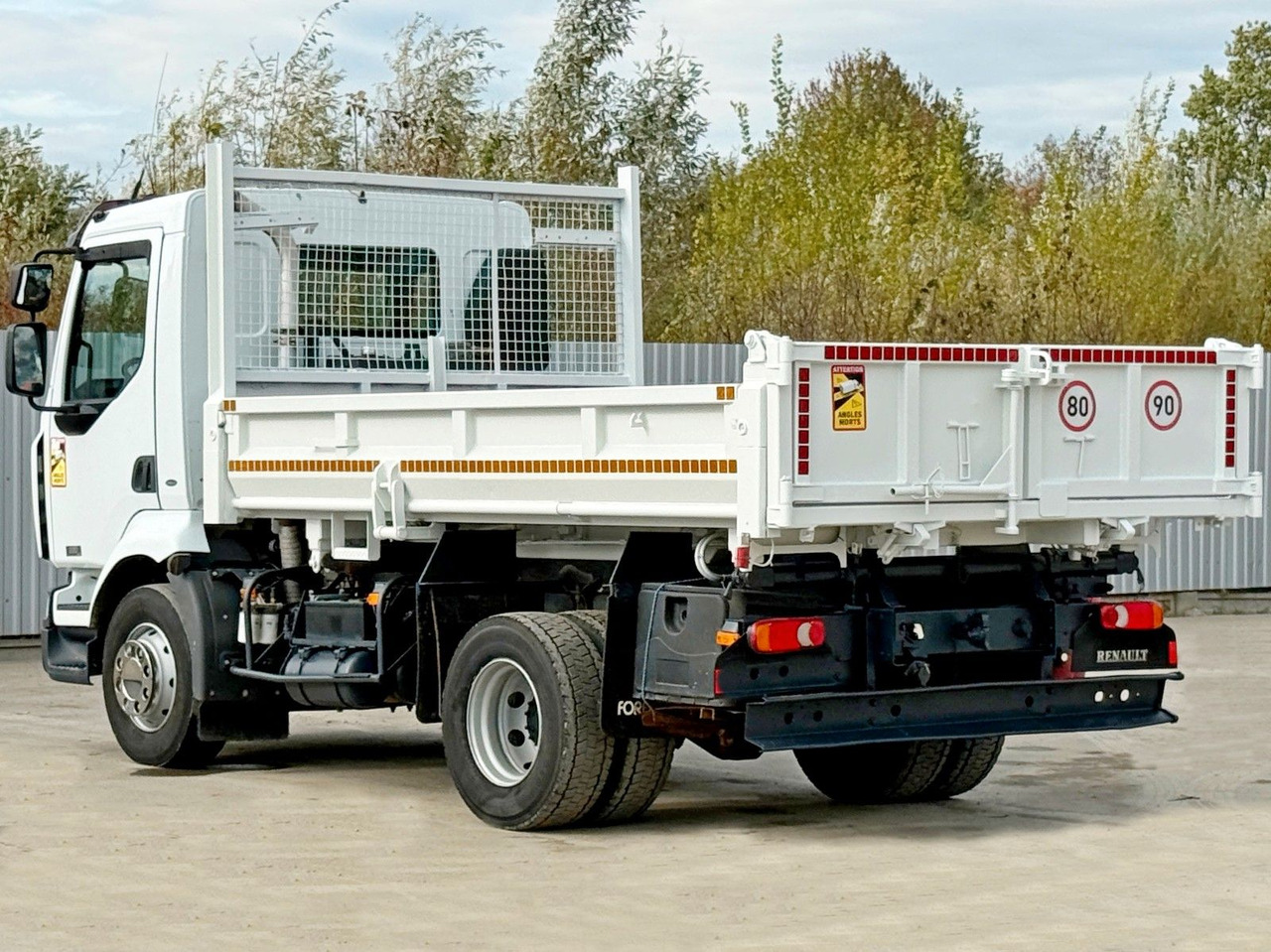 Leasing de  Renault MIDLUM 220 DCI *KIPPER 3,80m * BORDMATIC Renault MIDLUM 220 DCI *KIPPER 3,80m * BORDMATIC: foto 7