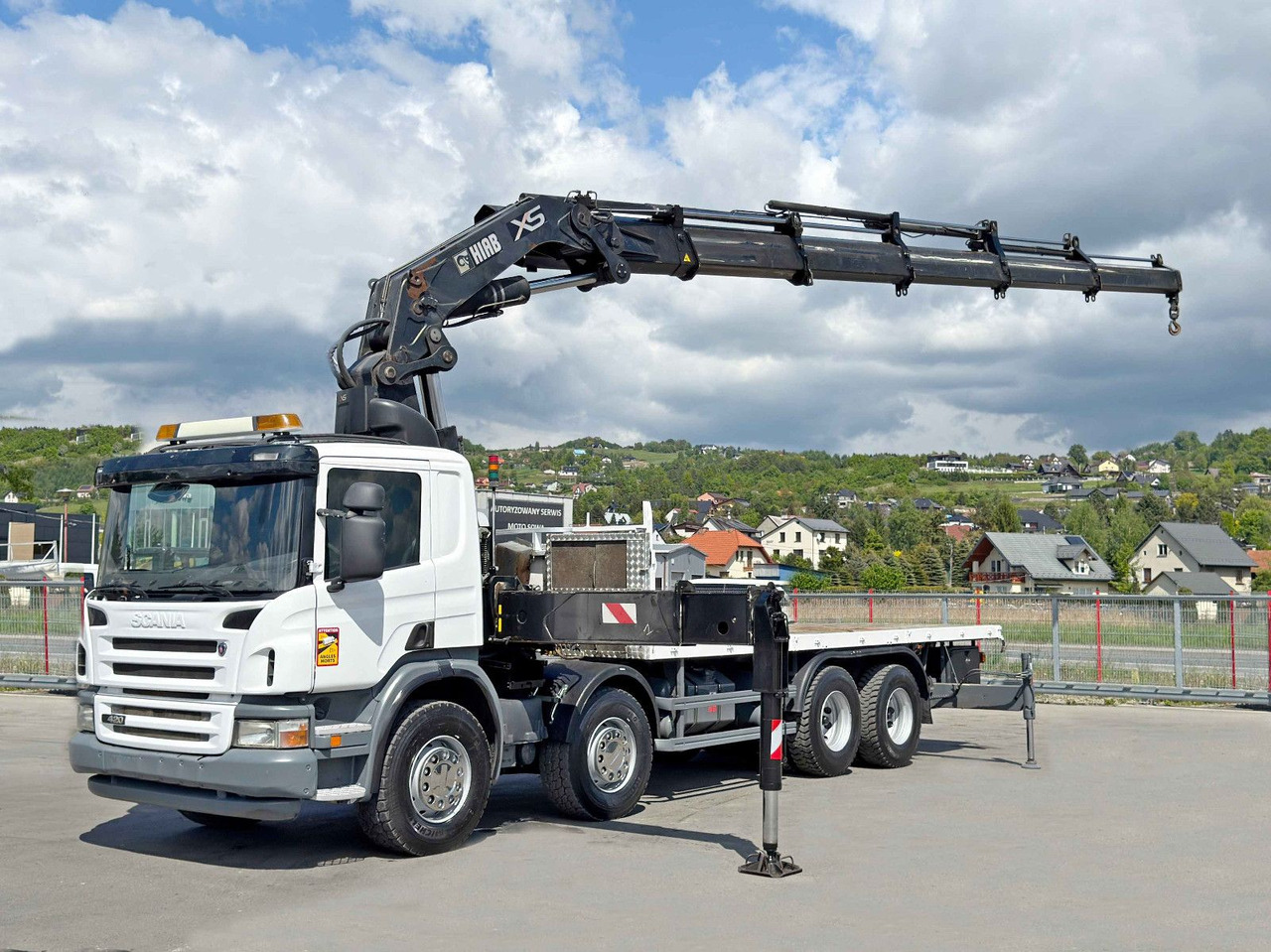 Scania P 420* PLATFORM 6,80m * HIAB 600 EP-5/FUNK * 8x4 - Camión grúa: foto 2 Scania P 420* PLATFORM 6,80m * HIAB 600 EP-5/FUNK * 8x4 - Camión grúa: foto 2