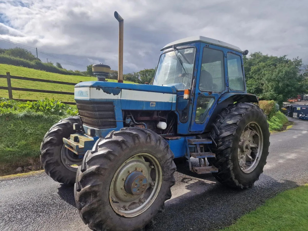 Tractor Ford TW15: foto 6