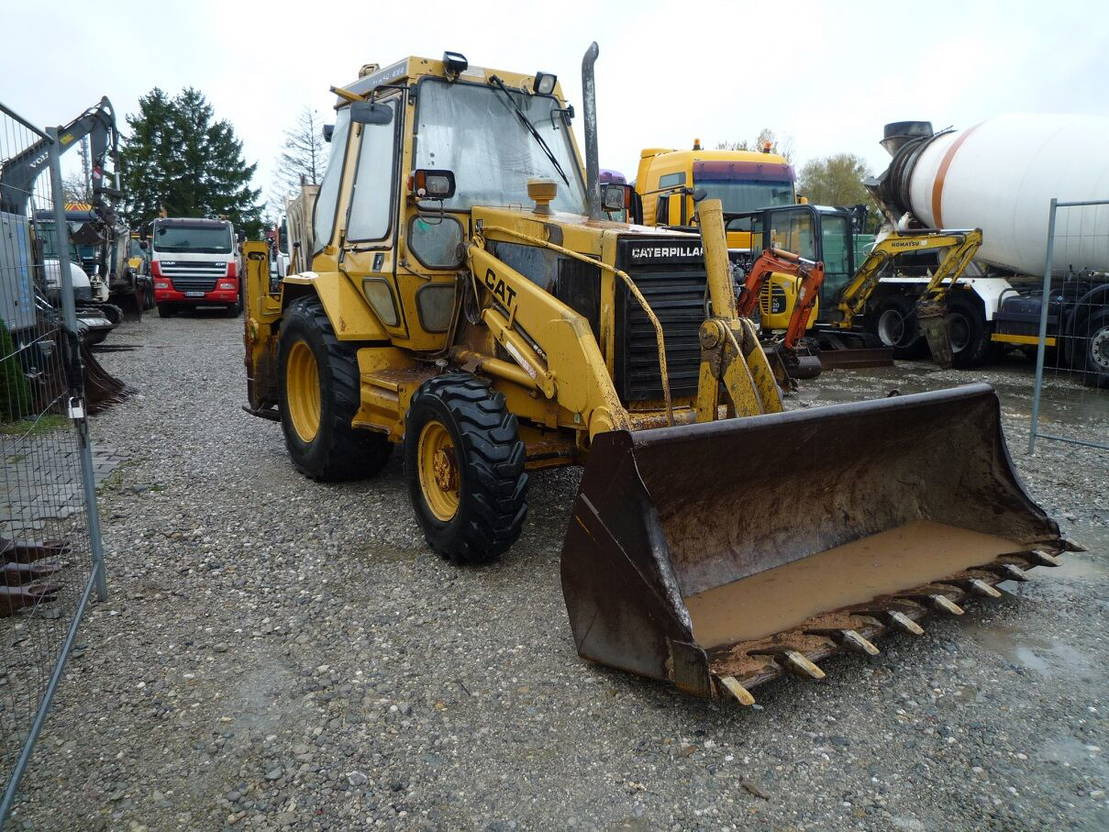 Retroexcavadora Caterpillar 438 438: foto 15