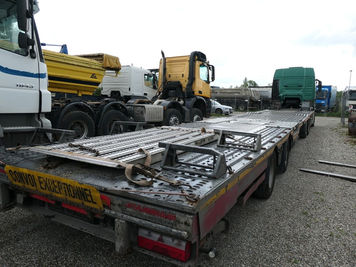 MAN TGX 24 24.500 - Camión portavehículos: foto 4 MAN TGX 24 24.500 - Camión portavehículos: foto 4