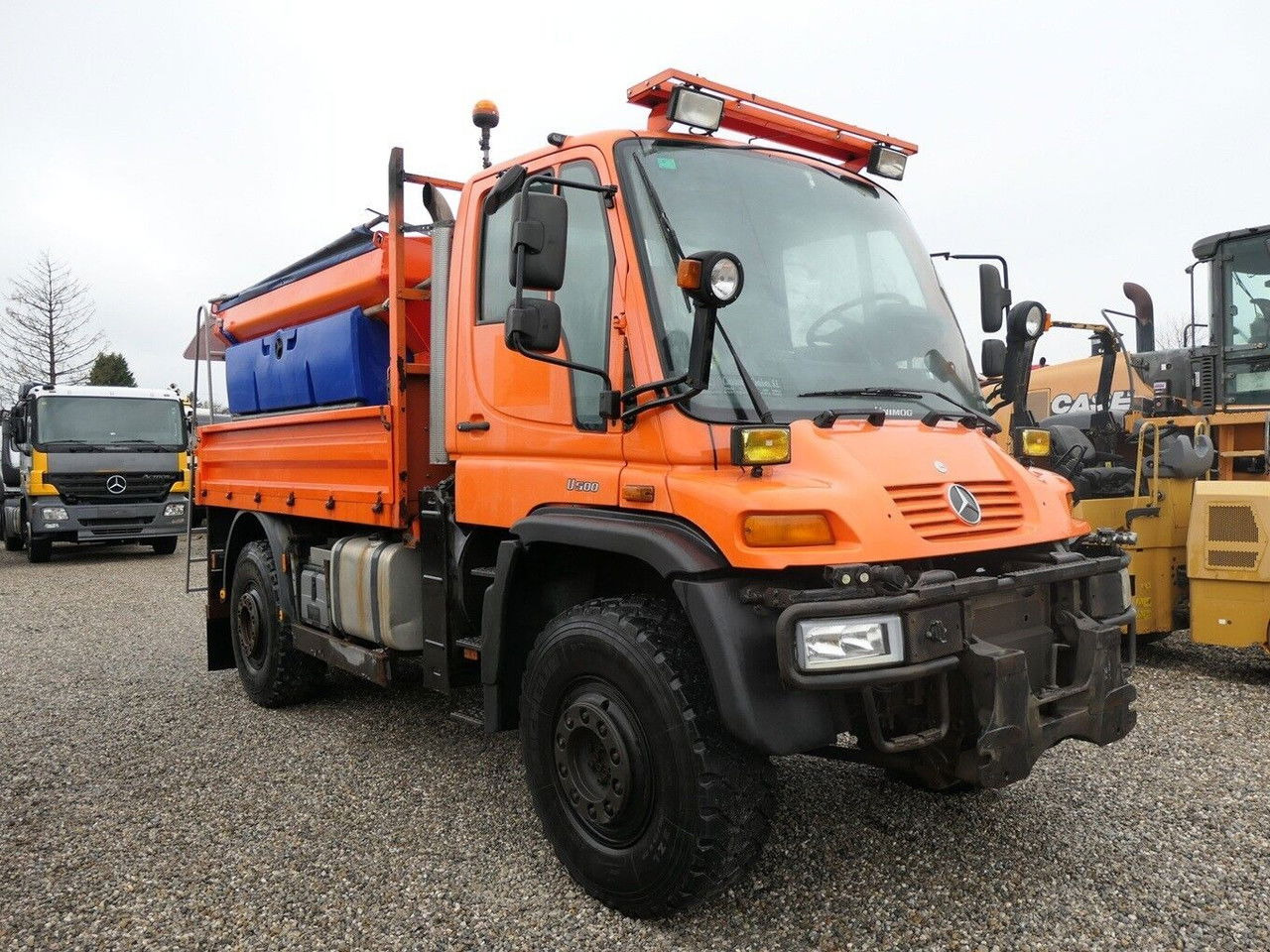 Mercedes-Benz Unimog U500 - Máquina quitanieve: foto 4 Mercedes-Benz Unimog U500 - Máquina quitanieve: foto 4