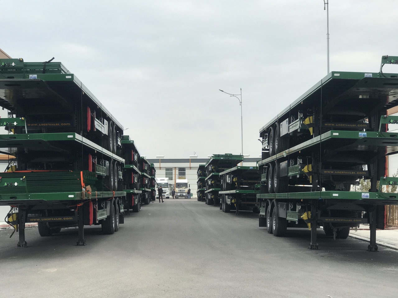 Semirremolque portacontenedore/ Intercambiable nuevo LIDER 2025 MODEL NEW DIRECTLY FROM MANUFACTURER FACTORY AVAILABLE READ: foto 15