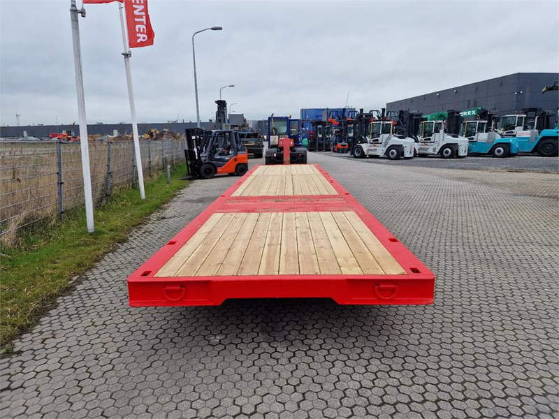 Equipo de manutención Novatech Roll Trailer 100T-40FT: foto 6