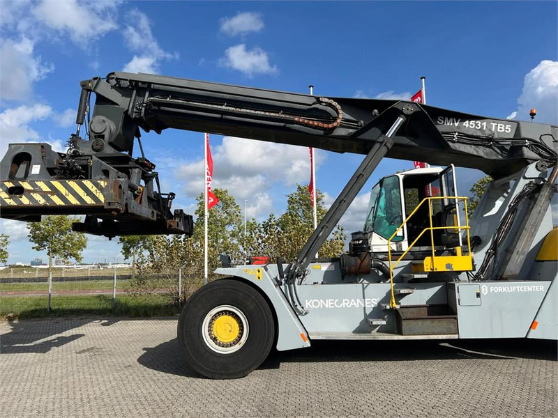 KONECRANES SMV 4531 TB5 - Reach stacker: foto 2 KONECRANES SMV 4531 TB5 - Reach stacker: foto 2