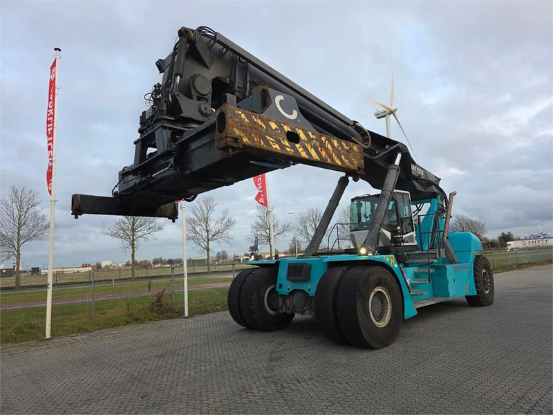 KONECRANES SMV 4531 TC5 - Reach stacker: foto 4 KONECRANES SMV 4531 TC5 - Reach stacker: foto 4
