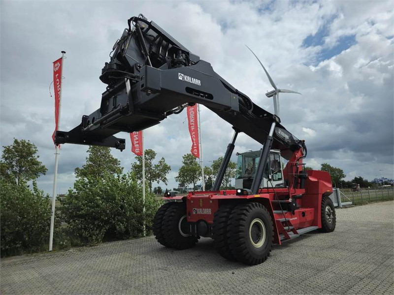 Kalmar DRU450-62S5 - Reach stacker: foto 4 Kalmar DRU450-62S5 - Reach stacker: foto 4