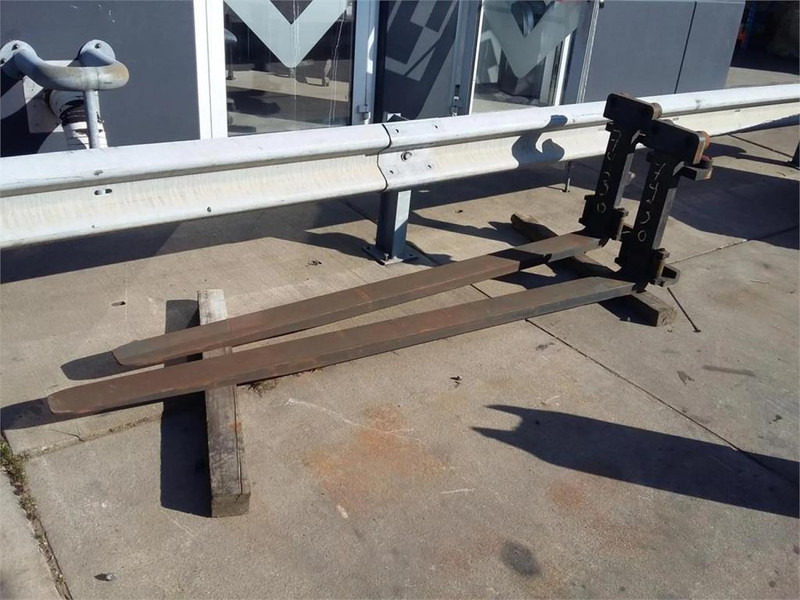 Kalmar ROLL-TYPE 2440X125X50 - Horquillas para Equipo de manutención: foto 2 Kalmar ROLL-TYPE 2440X125X50 - Horquillas para Equipo de manutención: foto 2