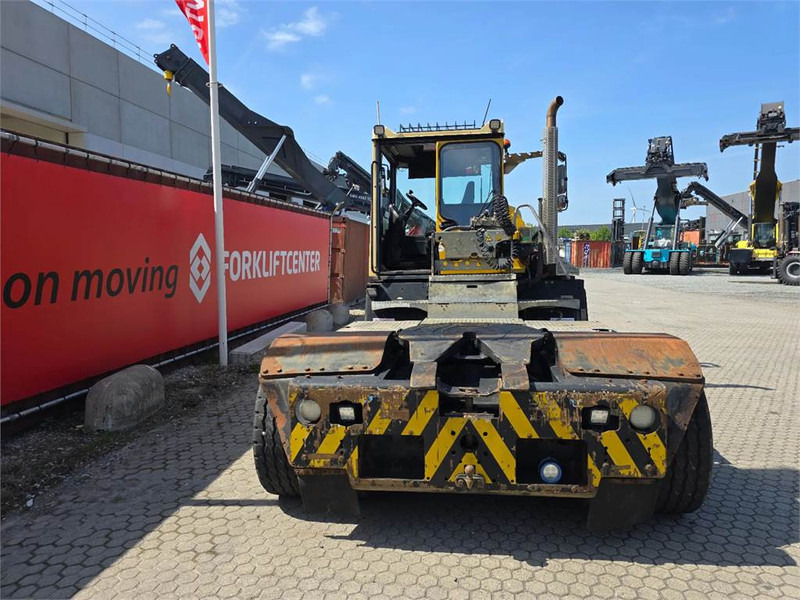 Terberg RT223 4x4 - Tractor industrial: foto 5 Terberg RT223 4x4 - Tractor industrial: foto 5