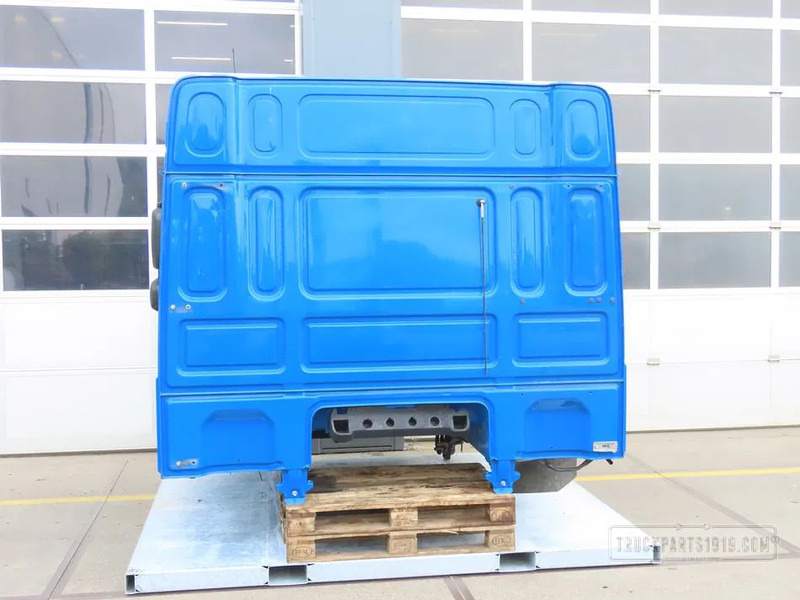 DAF Body & Chassis Parts Cabine DAF XF Space Cab - Cabina e interior para Camión: foto 4 DAF Body & Chassis Parts Cabine DAF XF Space Cab - Cabina e interior para Camión: foto 4