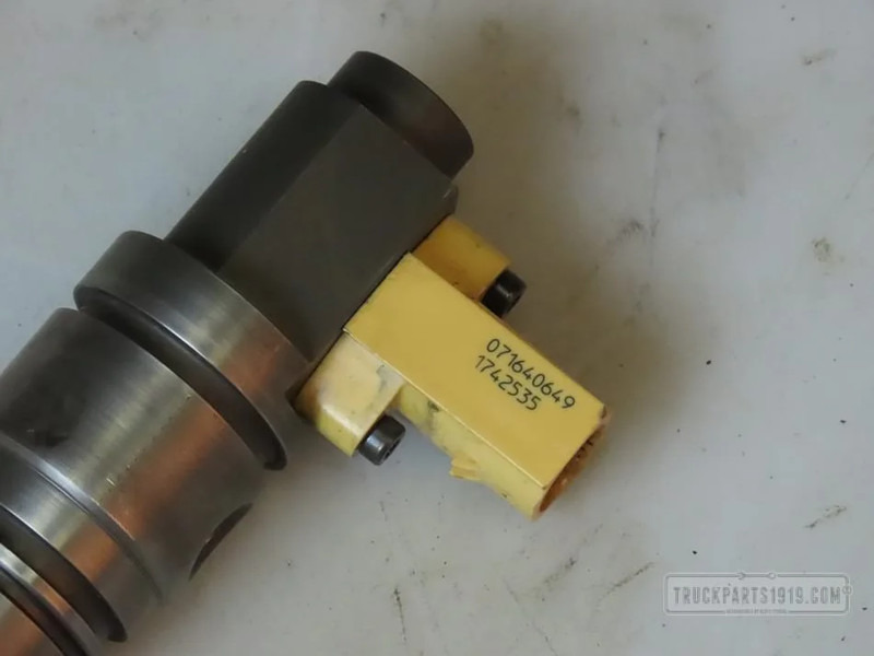 DAF XF 105 Fuel System Injector Eur5 - Inyector para Camión: foto 2 DAF XF 105 Fuel System Injector Eur5 - Inyector para Camión: foto 2