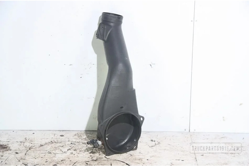 Iveco Body & Chassis Parts lucht filter buis - Sistema de admisión de aire para Camión: foto 1 Iveco Body & Chassis Parts lucht filter buis - Sistema de admisión de aire para Camión: foto 1