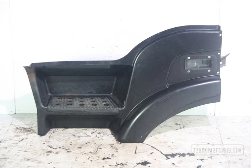 Iveco Stralis Body & Chassis Parts Instap Links - Peldaño para Camión: foto 1 Iveco Stralis Body & Chassis Parts Instap Links - Peldaño para Camión: foto 1