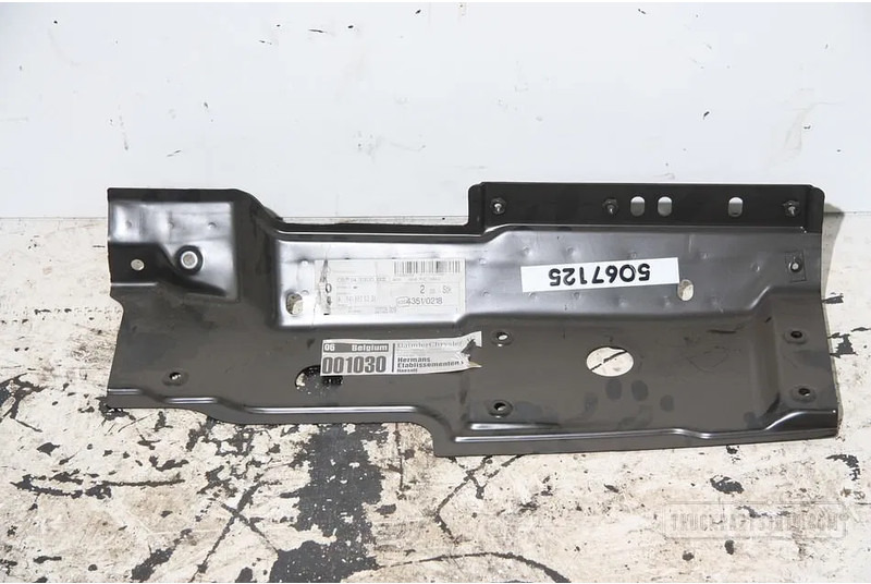 Mercedes-Benz A9416606331 MB Console - Carrocería y exterior para Camión: foto 1 Mercedes-Benz A9416606331 MB Console - Carrocería y exterior para Camión: foto 1