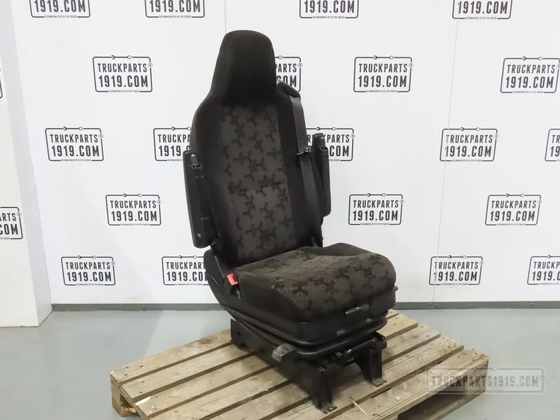 Scania 2601037 Bestuurdersstoel Scania - Asiento para Camión: foto 1 Scania 2601037 Bestuurdersstoel Scania - Asiento para Camión: foto 1