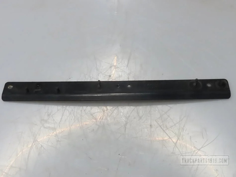 Scania 3026867 Interkoelerrail Re. - Radiador para Camión: foto 1 Scania 3026867 Interkoelerrail Re. - Radiador para Camión: foto 1