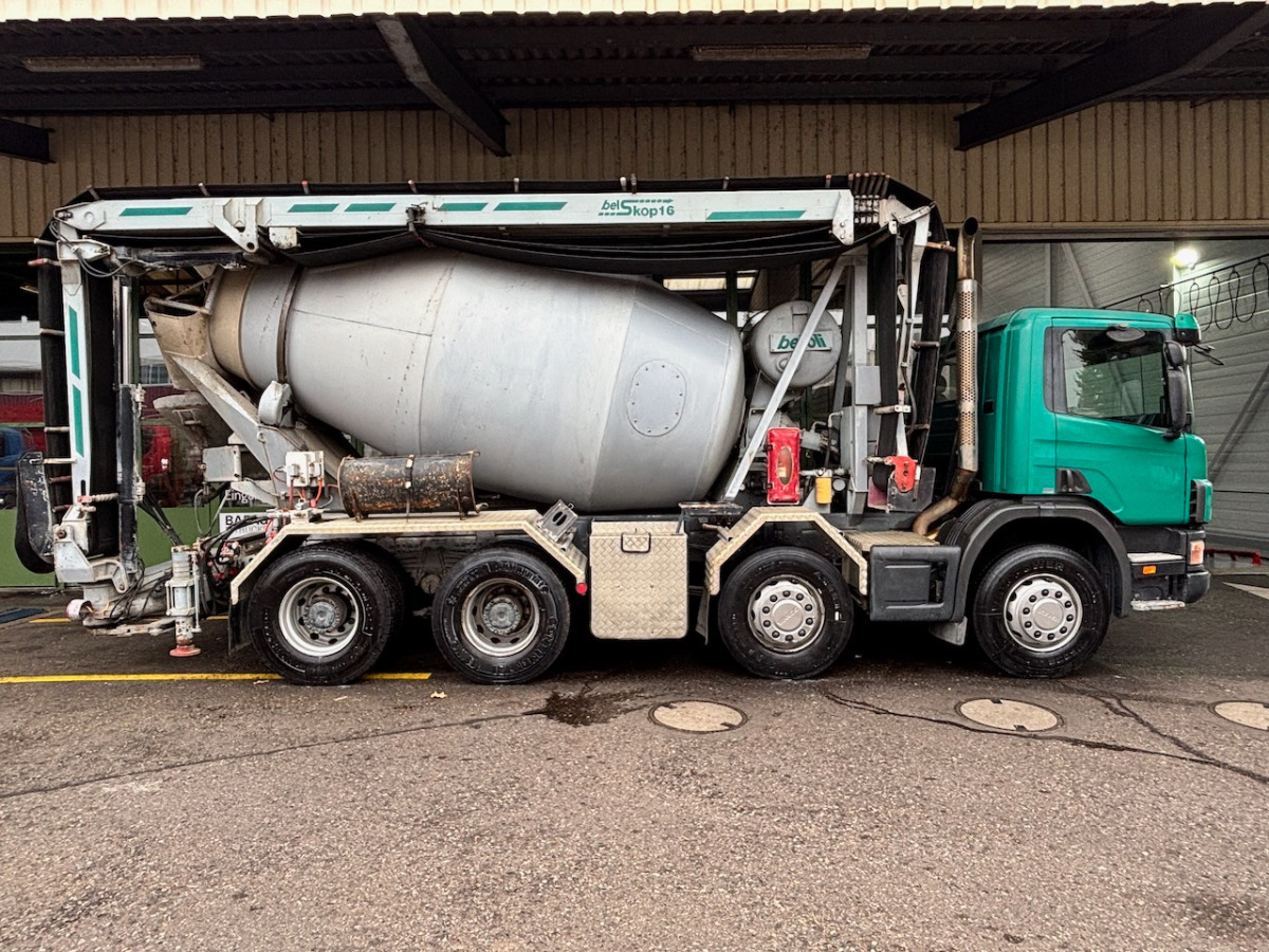 Camión hormigonera SCANIA P124CB8x4: foto 9 Camión hormigonera SCANIA P124CB8x4: foto 9