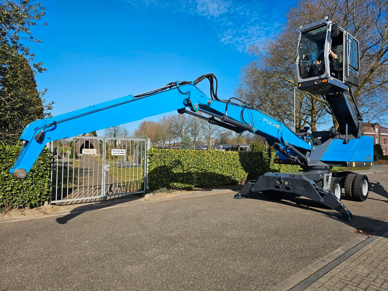 Fuchs MHL 320 Umschlagbagger mit Magnet Anlage - Manipulador de materiales: foto 2 Fuchs MHL 320 Umschlagbagger mit Magnet Anlage - Manipulador de materiales: foto 2