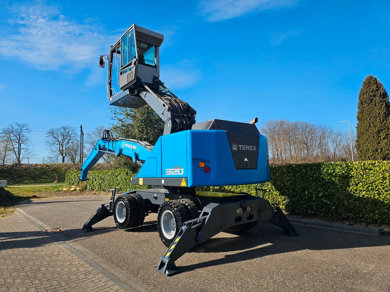 Fuchs MHL 320 Umschlagbagger mit Magnet Anlage - Manipulador de materiales: foto 3 Fuchs MHL 320 Umschlagbagger mit Magnet Anlage - Manipulador de materiales: foto 3