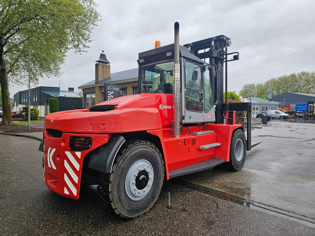 Kalmar DCE 160-6 Diesel - Carretilla elevadora: foto 4 Kalmar DCE 160-6 Diesel - Carretilla elevadora: foto 4