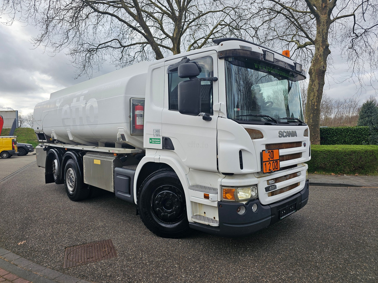 Scania P420 6x2*4 - Camión cisterna: foto 1 Scania P420 6x2*4 - Camión cisterna: foto 1