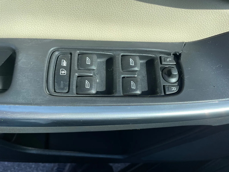 Leasing de Volvo XC60 XC60 DZ88/DZ8850 5 Cilinder Euro 5 Volvo XC60 XC60 DZ88/DZ8850 5 Cilinder Euro 5: foto 10 Leasing de Volvo XC60 XC60 DZ88/DZ8850 5 Cilinder Euro 5 Volvo XC60 XC60 DZ88/DZ8850 5 Cilinder Euro 5: foto 10