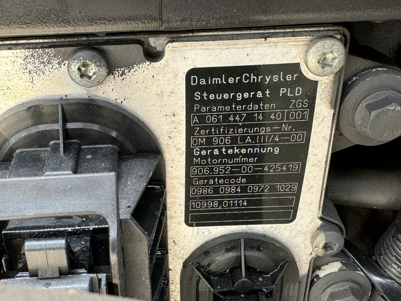 ENGINE MERCEDES ECONIC OM906LA EURO 3 280PS - Motor: foto 5 ENGINE MERCEDES ECONIC OM906LA EURO 3 280PS - Motor: foto 5