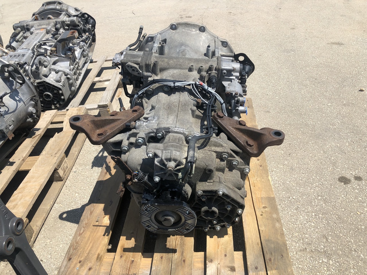 GEARBOX G131-9 AXOR - Caja de cambios para Camión: foto 4 GEARBOX G131-9 AXOR - Caja de cambios para Camión: foto 4