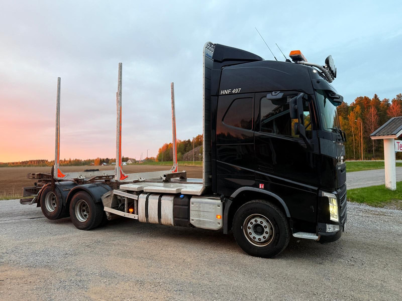 Volvo FH 500 Chassis - Camión forestal: foto 4 Volvo FH 500 Chassis - Camión forestal: foto 4