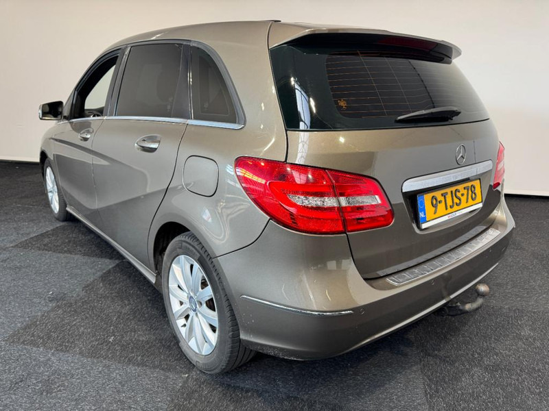 Mercedes-Benz B-Klasse 180 automaat Leer B 180 Ambition 5 Automaat wit Leer - Coche: foto 5 Mercedes-Benz B-Klasse 180 automaat Leer B 180 Ambition 5 Automaat wit Leer - Coche: foto 5