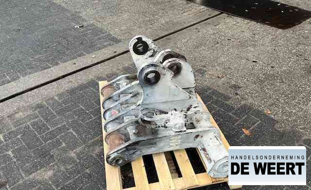Matt Nielen snelwissel , set met bak en palletvorken - Acoplamiento rápido: foto 2 Matt Nielen snelwissel , set met bak en palletvorken - Acoplamiento rápido: foto 2