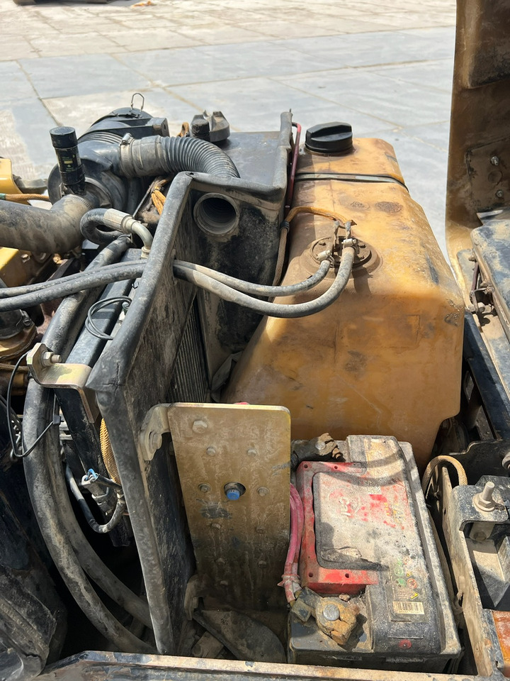 Rodillo CATERPILLAR CB-225E: foto 20