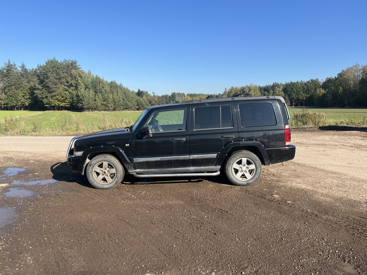 Jeep Comannder 3.0CRD V6 - Coche: foto 2 Jeep Comannder 3.0CRD V6 - Coche: foto 2