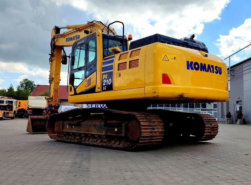 Komatsu PC210LC-11 - Excavadora de cadenas: foto 2 Komatsu PC210LC-11 - Excavadora de cadenas: foto 2