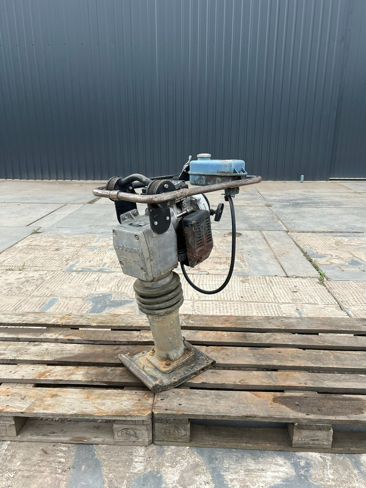 Ubijak WEBER MT SRX 65R-3 - Vibroapisonador: foto 1 Ubijak WEBER MT SRX 65R-3 - Vibroapisonador: foto 1